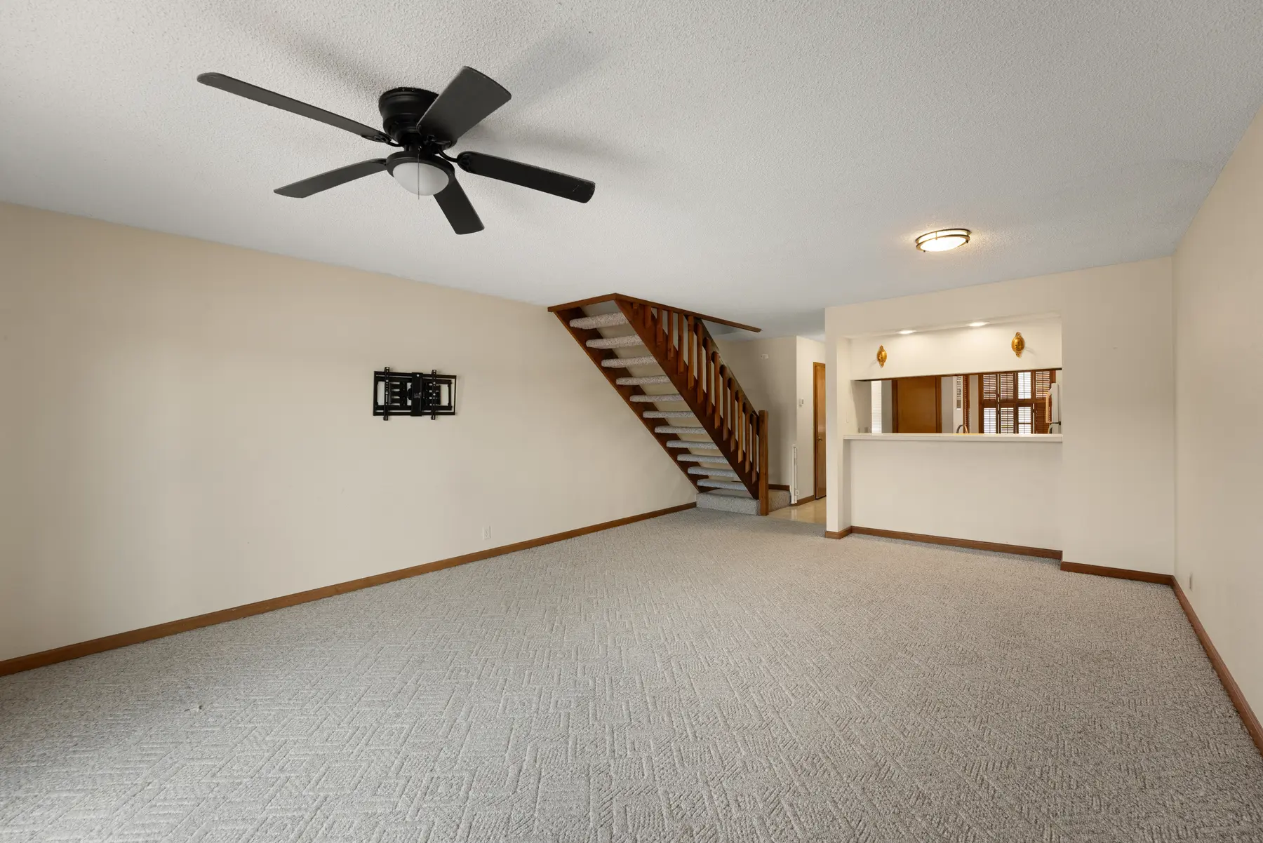 Open living and dining room in 188 Pointe Landing Unit 102