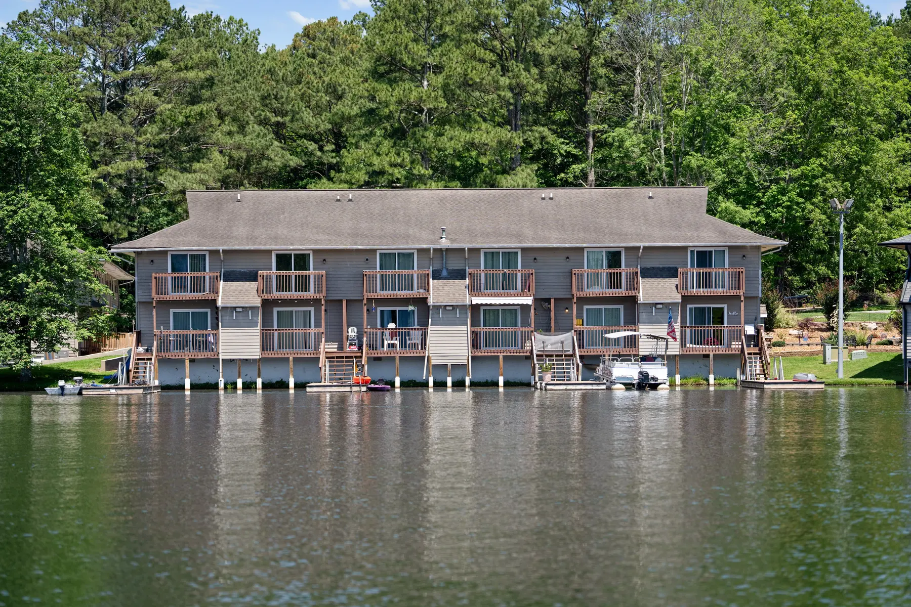 Exterior view of the Pointe Landing lakefront condos